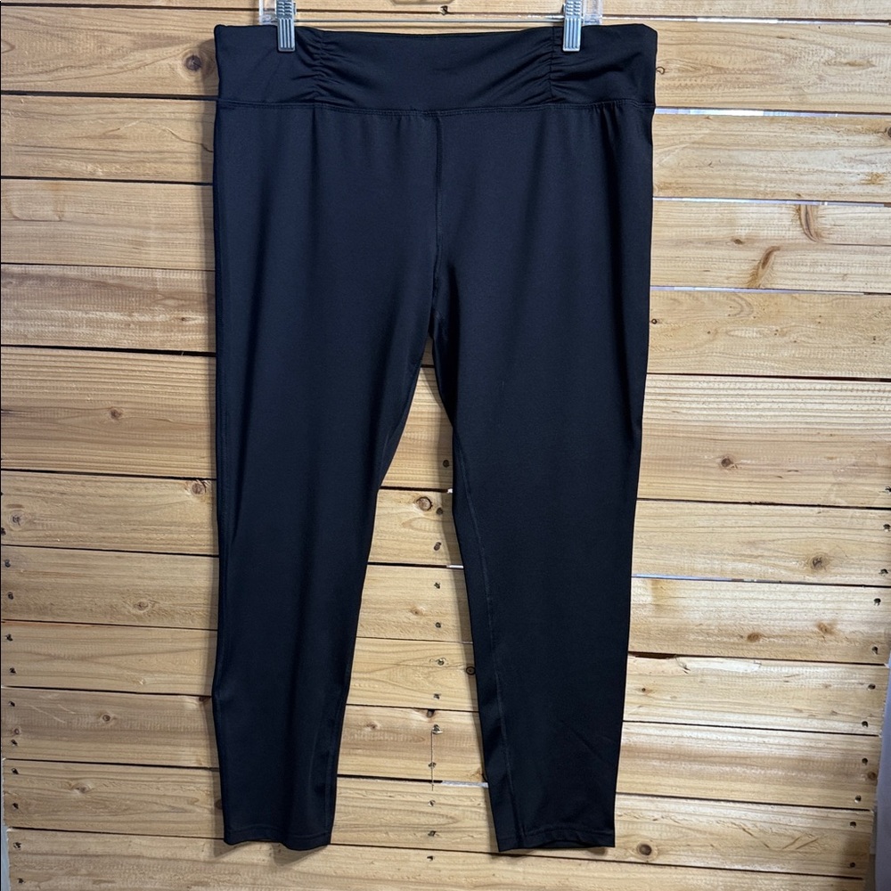 Black Athletic Leggings